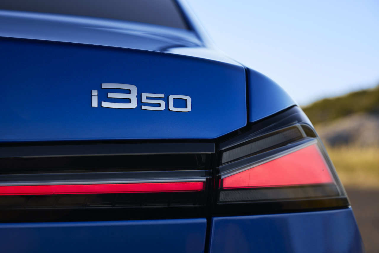 P90657685_highRes_the-new-bmw-i3-50-xd